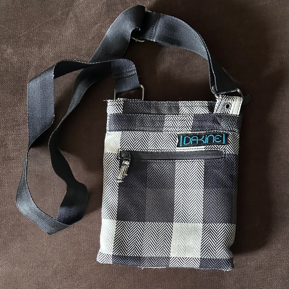 Dakine Black and White Plaid Messenger Bag